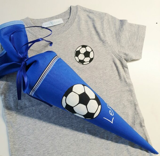 Geschwister-Schultüte Fußball und T-Shirt