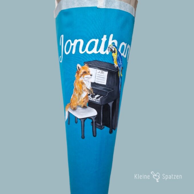 Handbemalte Schultüte Kissen mit Wunschmotiv unique Klavier und Fuchs nach Kundenwünschen individuell Einzelstück by Kleine-Spatzen passend zur Schultüte