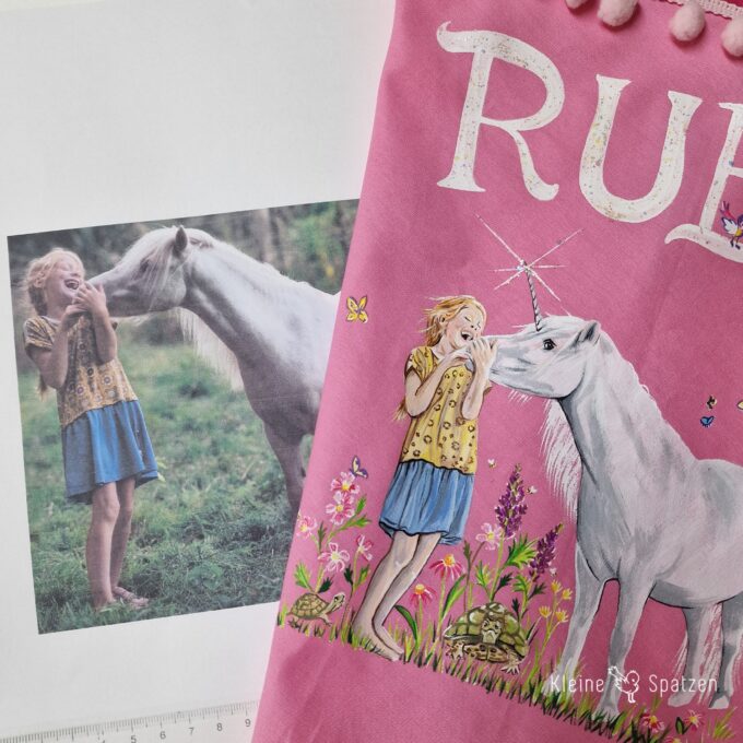 Schultüte handbemalt by Kleine-Spatzen mit individuellem Wunschmotiv einzigartig personalisiert Kunst Schultüten Kissen Einhorn Elfe, Uniquemotiv nach Fotovorlage