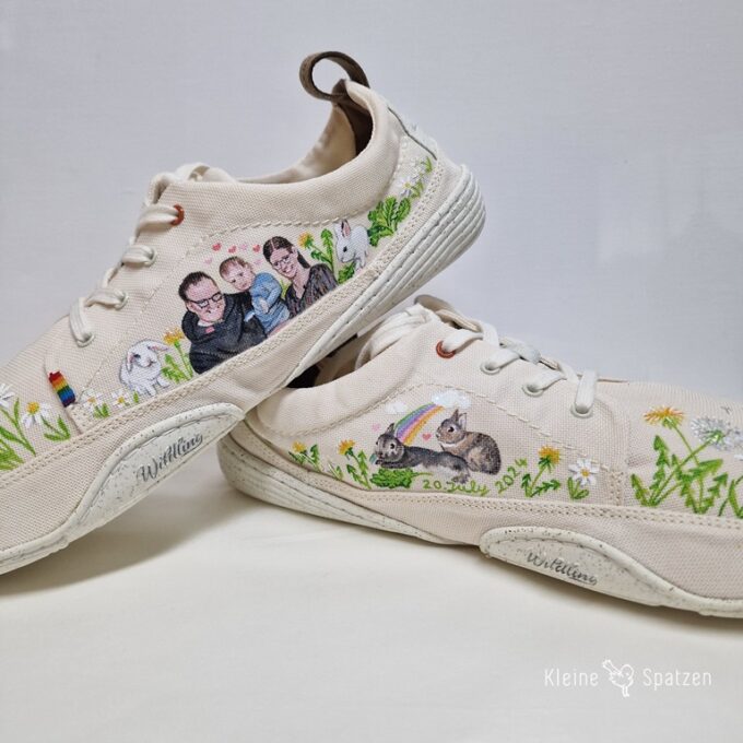 Handbemalt by Kleine-Spatzen Wildlinge mit Unique Familienportrait