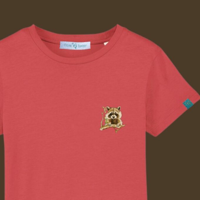 Waschbär Henry auf Carmine Red