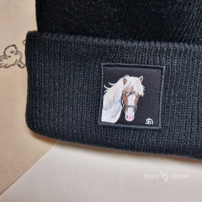 Handbemalte Mütze mit Tierportrait nach Fotovorlage by Kleine-Spatzen (2)